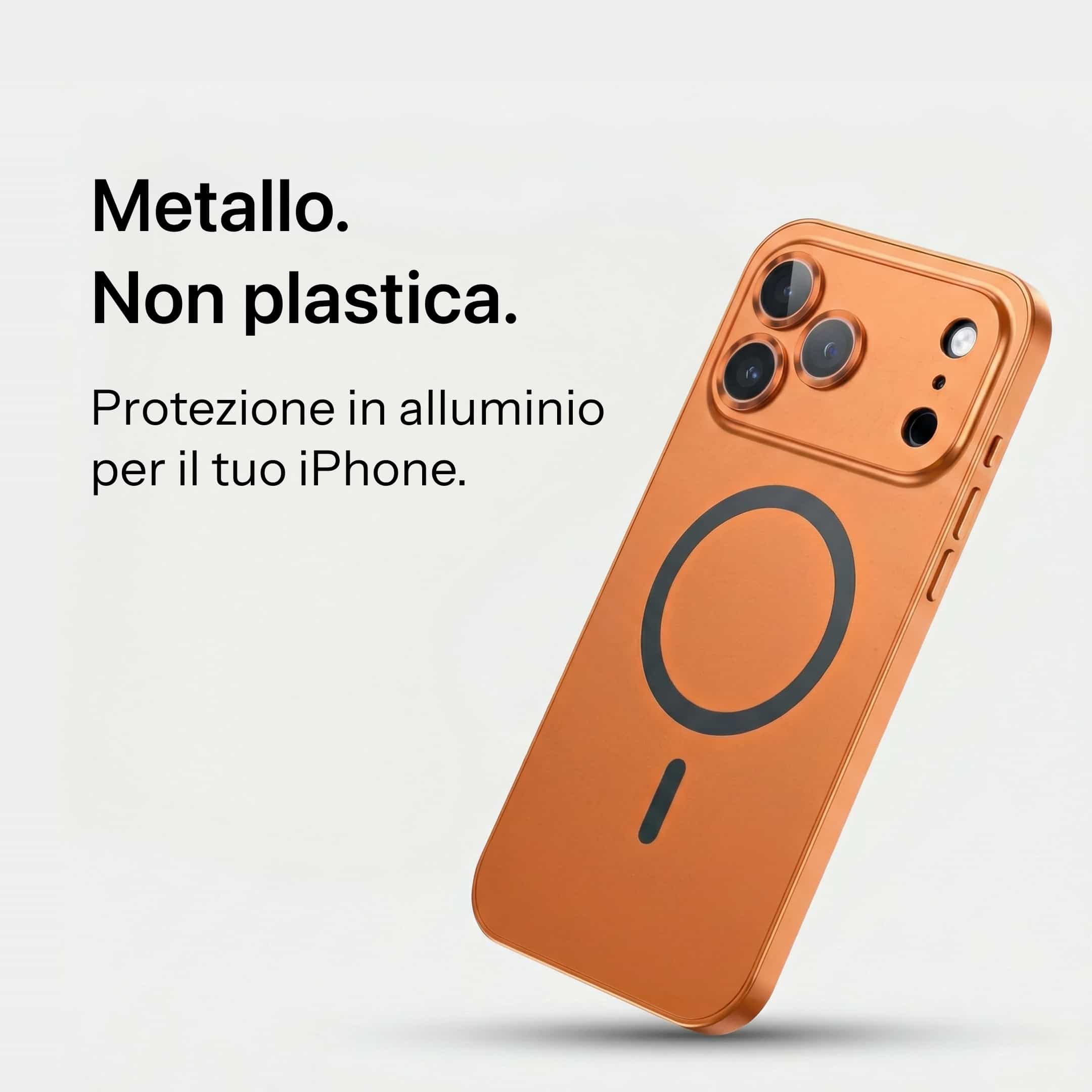 Custodia metallica per iPhone con protezione fotocamera