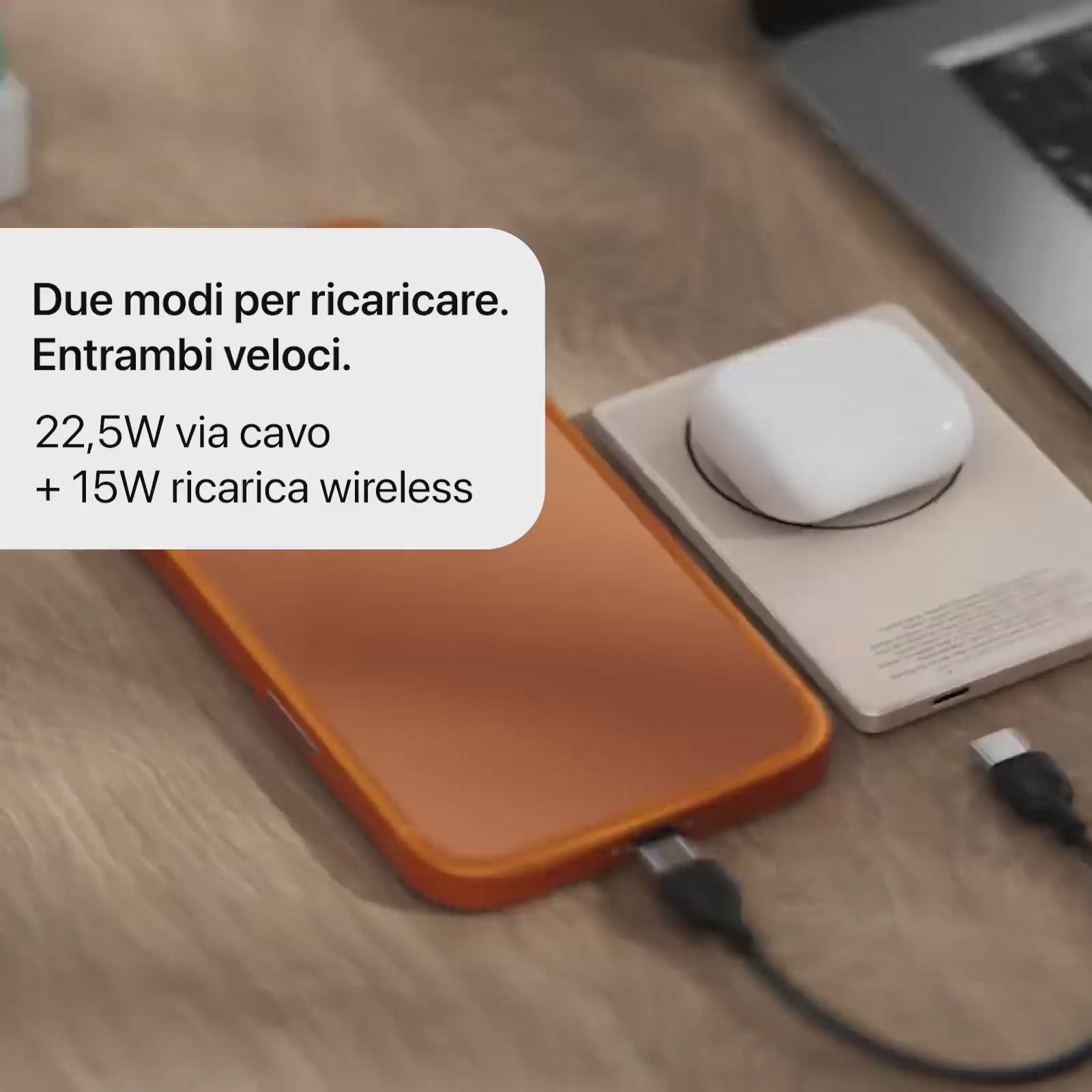 Power Bank Q2 Ultra Sottile da 22,5 W con Display